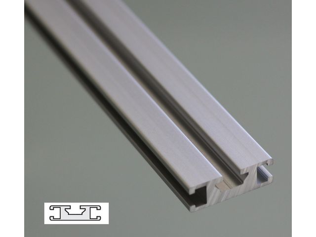 Profilé aluminium 30x30 4 fentes 8 mm anodisé noir