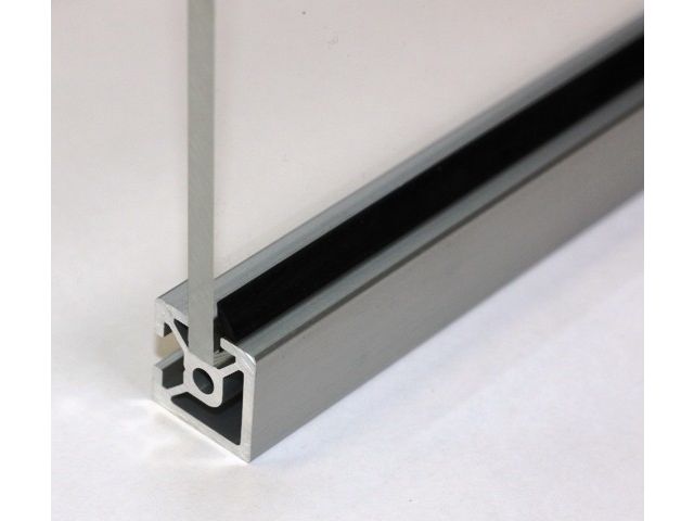 Insert seals for aluminium profiles with 8mm – for 5mm panel – Black – 6m | Contact SYSTEAL