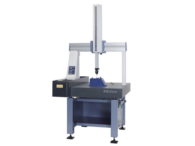  Crysta-Plus M Coordinate Measuring Machine