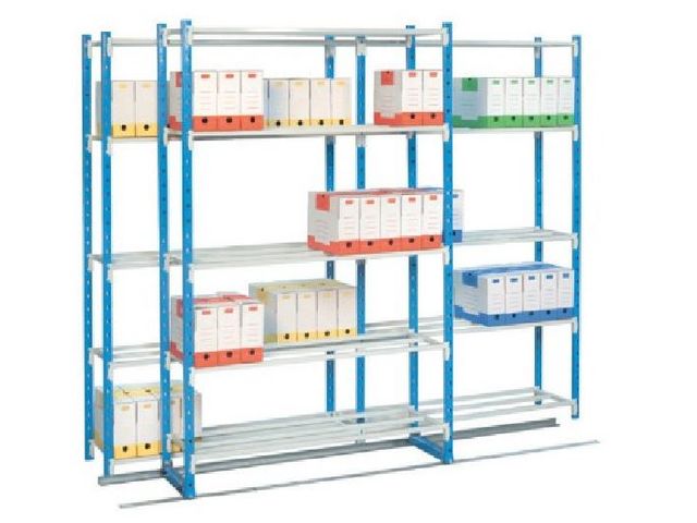 Sidewards-sliding shelving | ManOrga