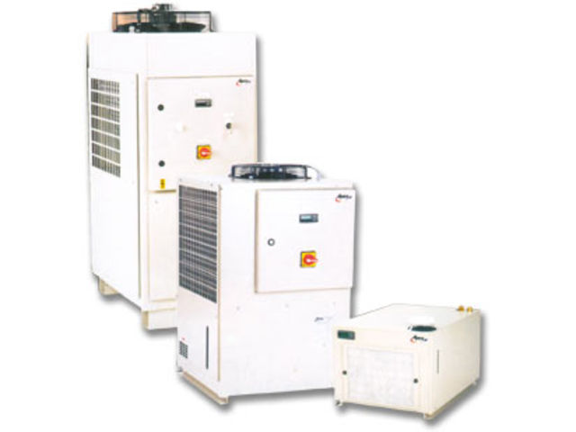 Air condensation chillers - line RLA